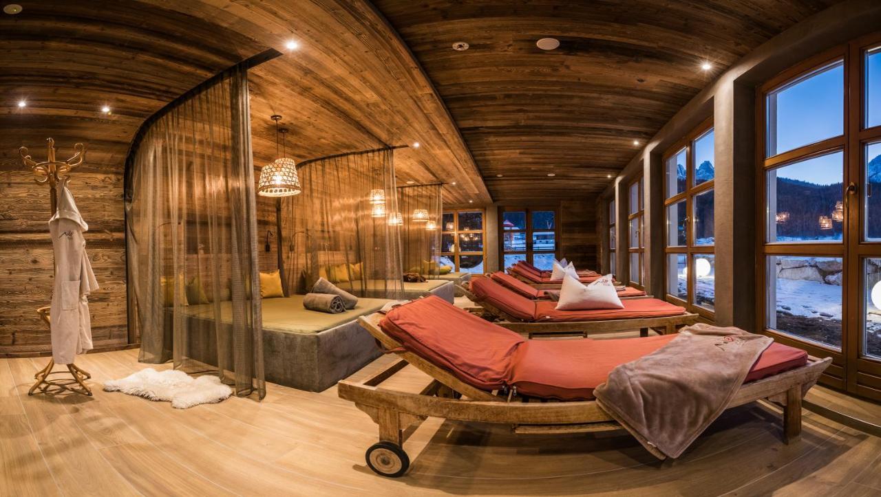 Helmhotel San Candido Exterior foto